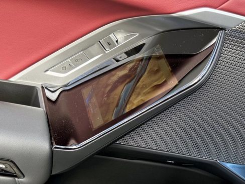 New 2026 BMW 740i image 12