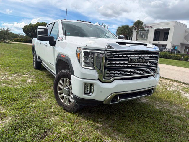 Certified 2023 GMC Sierra 3500 Denali AWD/4WD image 1