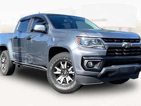 Used 2022 Chevrolet Colorado LT w/ LT Convenience Package RWD image 3