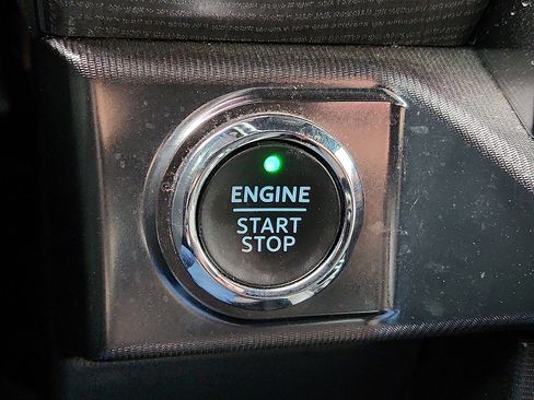Used 2023 Ford F150 Platinum w/ Equipment Group 701A High AWD/4WD image 17