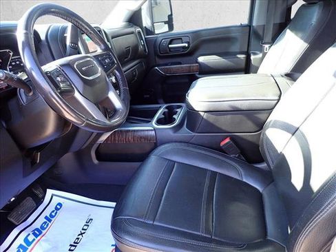 Used 2023 GMC Sierra 2500 Denali w/ Denali Ultimate Package image 12