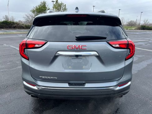 Used 2020 GMC Terrain SLT w/ Preferred Package image 4
