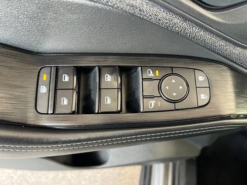 Used 2021 Nissan Rogue SV AWD/4WD image 46