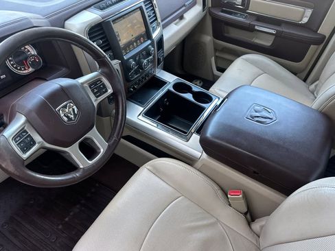 Used 2015 RAM 1500 Laramie w/ Convenience Group AWD/4WD image 11