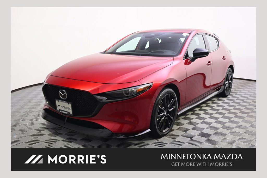 Used 2025 MAZDA MAZDA3 Hatchback w/ Appearance Package AWD/4WD image 1