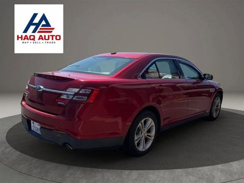 Used 2015 Ford Taurus SEL FWD image 5