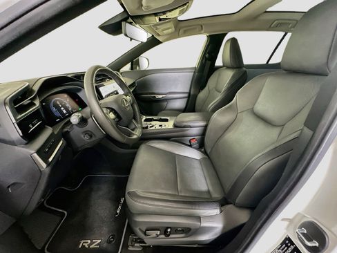 Used 2023 Lexus RZ 450e Premium w/ Technology Package AWD/4WD image 13