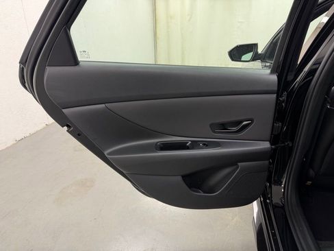 Used 2025 Hyundai Elantra N Line image 13