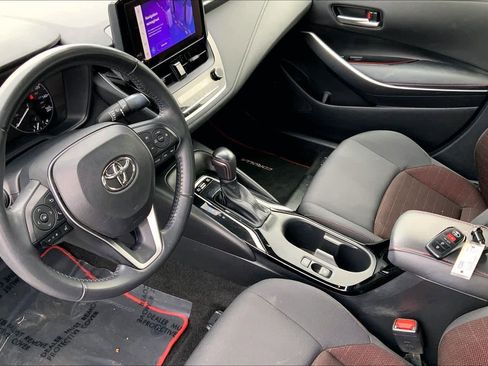 Used 2023 Toyota Corolla SE image 15