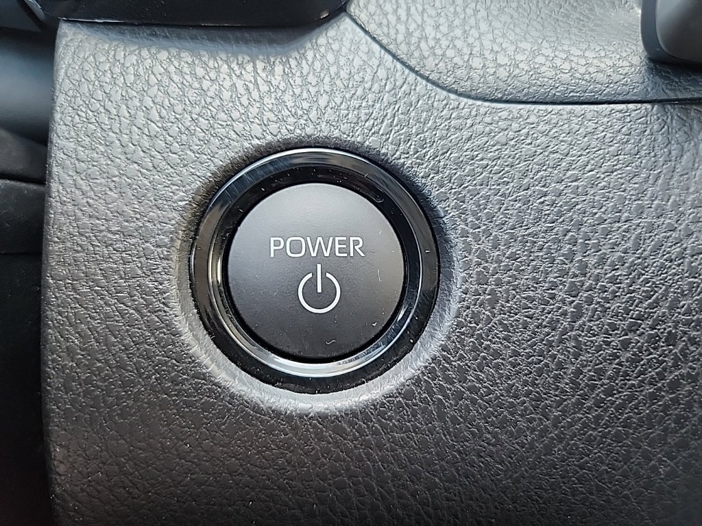 Used 2026 Toyota Camry LE FWD image 17
