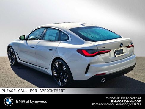 New 2026 BMW 430i xDrive w/ Premium Package AWD/4WD image 5
