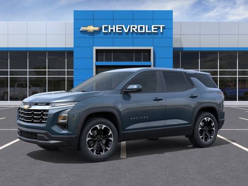 New 2026 Chevrolet Equinox LT w/ Safety and Technology Package AWD/4WD image 2
