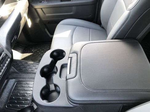 New 2026 RAM 4500 Tradesman image 25