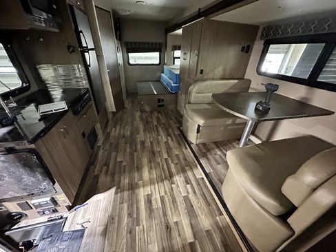 Used 2016 Mercedes-Benz Sprinter 3500 w/ Swivel Seat Package image 35