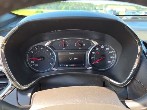 Used 2024 Chevrolet Equinox Premier AWD/4WD image 19