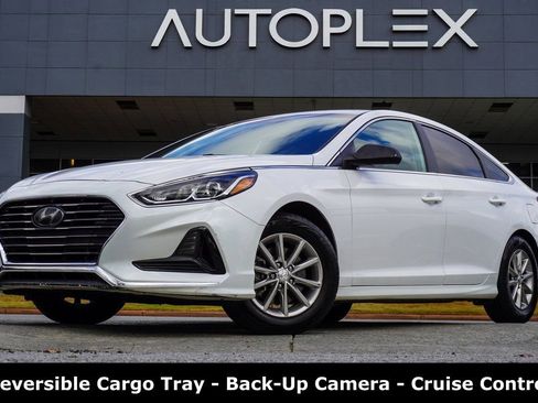 Used 2019 Hyundai Sonata SE FWD image 1
