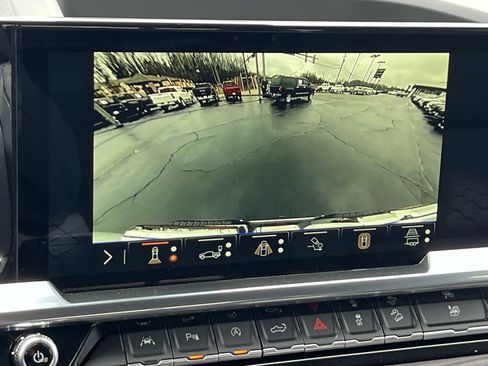 New 2026 GMC Sierra 1500 SLT w/ SLT Premium Plus Package image 32