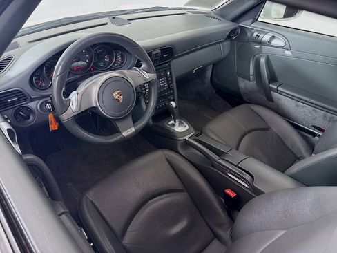 Used 2009 Porsche 911 Carrera RWD image 22