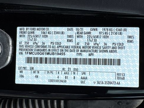 Used 2021 Ford Escape SE w/ Convenience Package FWD image 28