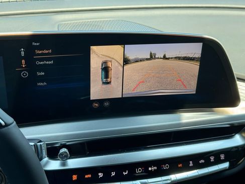 New 2025 Cadillac Lyriq Luxury w/ Nappa Leather Package image 4