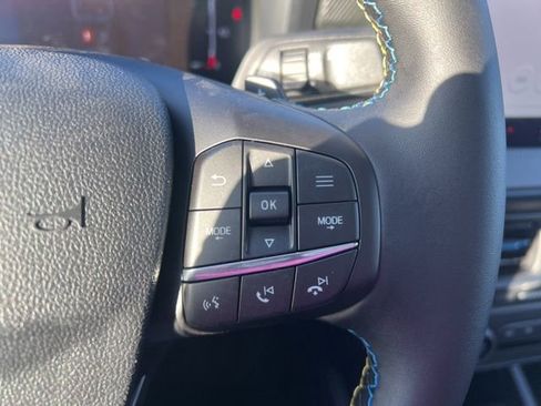 New 2026 Ford Maverick Lobo AWD/4WD image 25