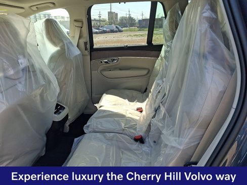 New 2026 Volvo XC90 B6 Ultra w/ Protection Package AWD/4WD image 7