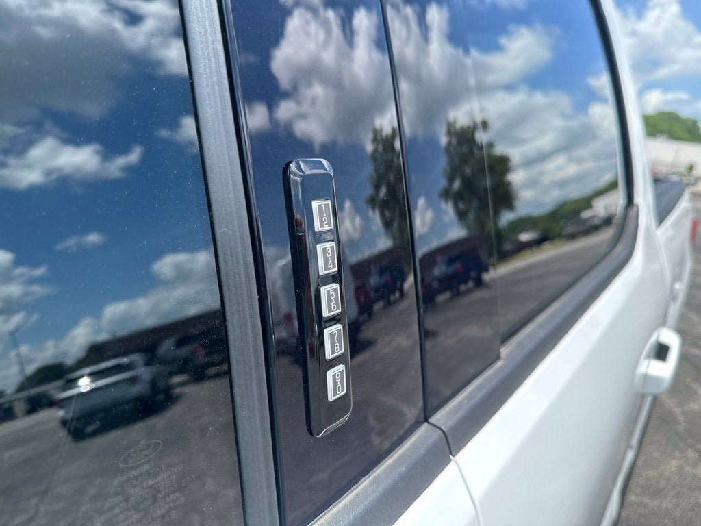 Certified 2023 Ford F150 Lariat AWD/4WD image 16