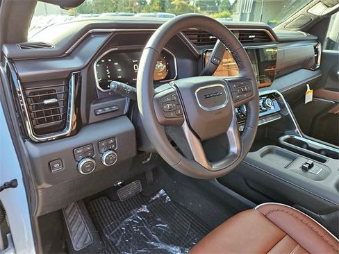 New 2026 GMC Sierra 2500 Denali Ultimate w/ Max Trailering Package image 18
