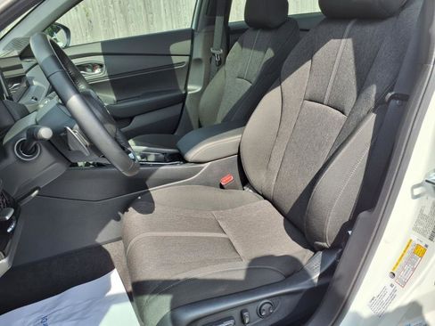 Used 2024 Honda Accord Sport image 6