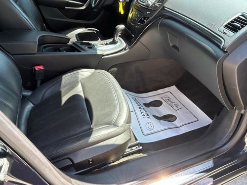 Used 2015 Buick Regal AWD image 12
