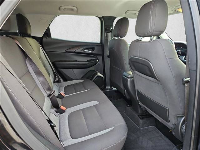 Used 2025 Chevrolet TrailBlazer LT FWD image 18