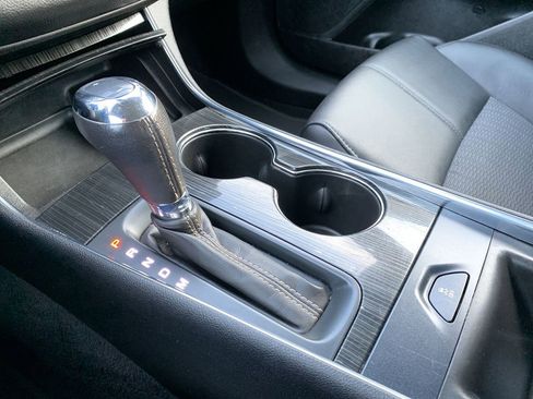 Used 2019 Chevrolet Impala LT image 24