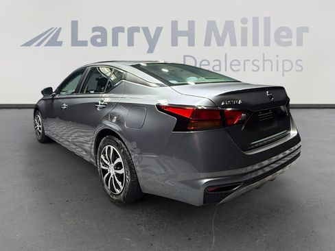 Used 2020 Nissan Altima 2.5 S image 3