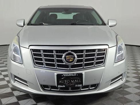 Used 2015 Cadillac XTS Luxury AWD/4WD image 2