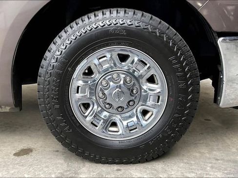 Used 2018 Nissan NV 3500 SL image 8