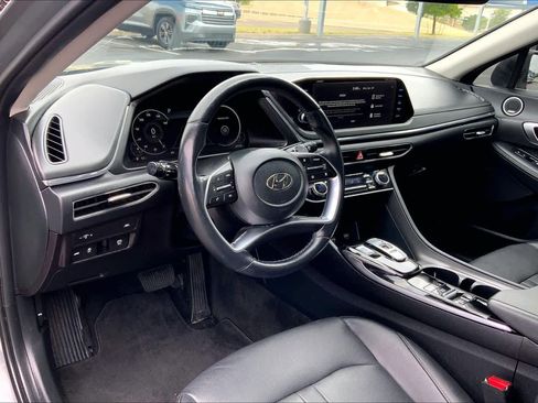 Used 2023 Hyundai Sonata Limited w/ Cargo Package image 18