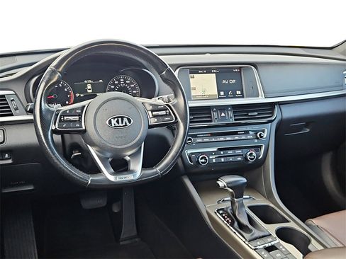 Used 2019 Kia Optima SX w/ SX Limited (Bronze) Package image 17