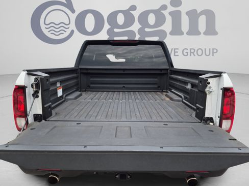 Certified 2024 Honda Ridgeline Sport image 28