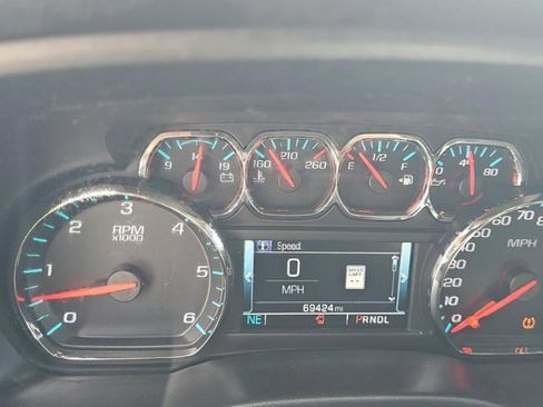 Used 2017 Chevrolet Silverado 1500 LT w/ All Star Edition AWD/4WD image 12