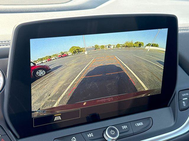 New 2026 Chevrolet Blazer LT w/ Convenience Package FWD image 24