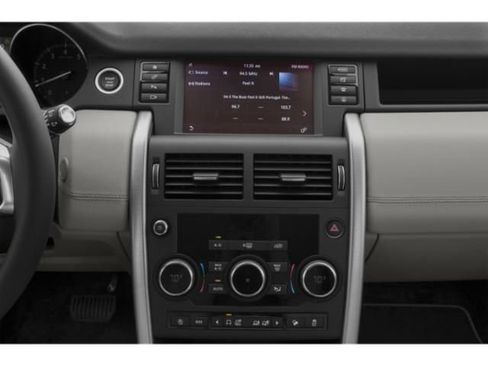 Used 2019 Land Rover Discovery Sport HSE AWD/4WD image 11