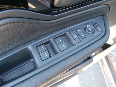 New 2026 Honda Odyssey Touring image 19