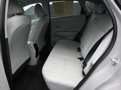 Used 2025 Hyundai Kona SEL AWD/4WD image 11