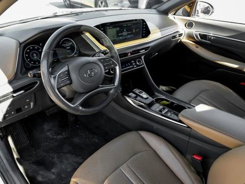 Used 2021 Hyundai Sonata Limited image 3