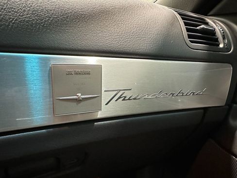 Used 2002 Ford Thunderbird image 16