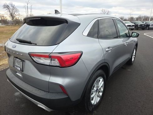 Used 2021 Ford Escape SE w/ Convenience Package image 8
