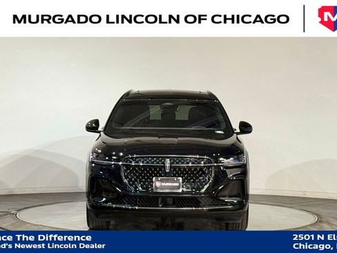 Used 2024 Lincoln Nautilus Reserve w/ Equipment Group 202A image 3