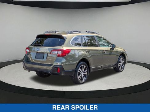 Used 2018 Subaru Outback 2.5i Limited image 4