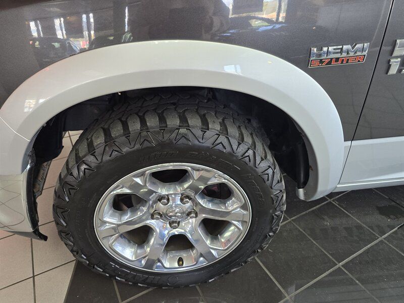 Used 2015 RAM 1500 Laramie w/ Convenience Group AWD/4WD image 35