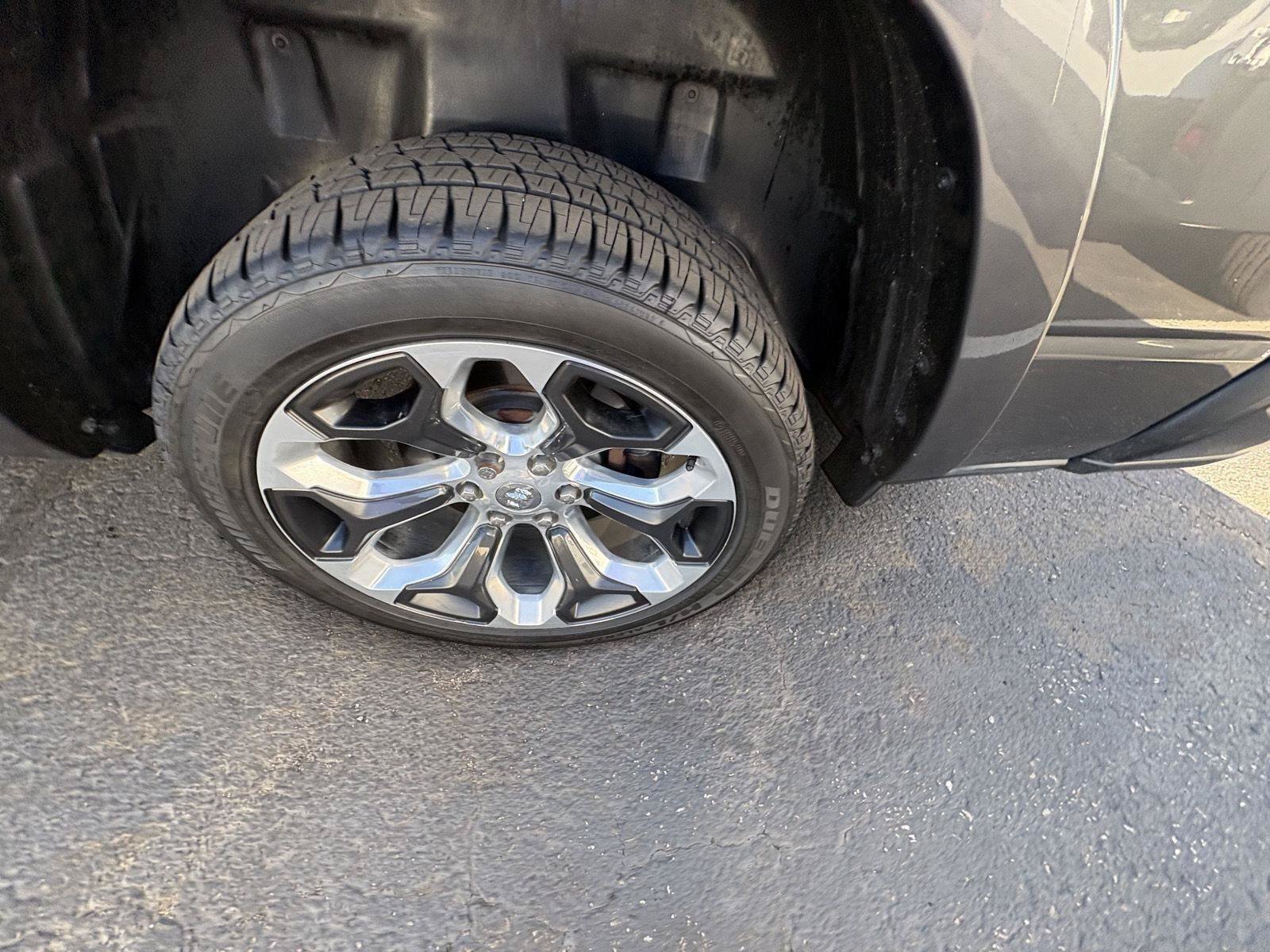 Used 2023 RAM 1500 Limited w/ Trailer Tow Group AWD/4WD image 9